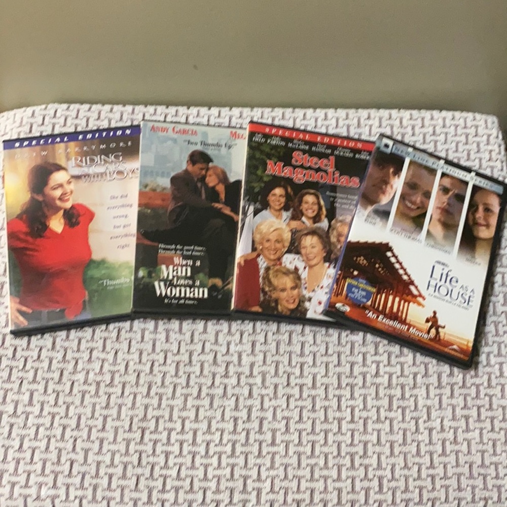 4 DVD’S assorted tittles